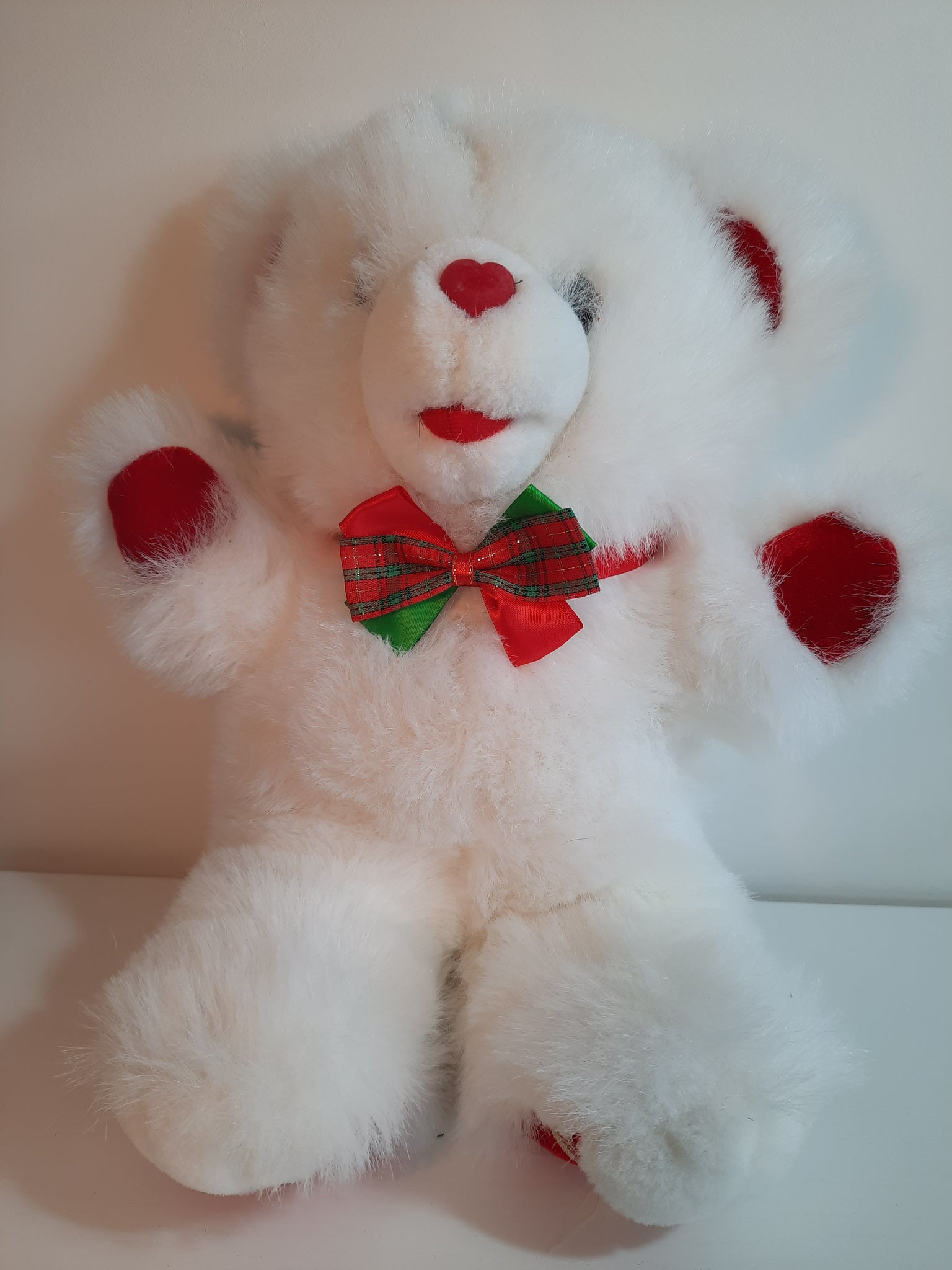 Pet Christmas Bow Ties-have your pampered pet join in the Christmas festivities, without needing to wear a whole outfit. (Teddy not included).